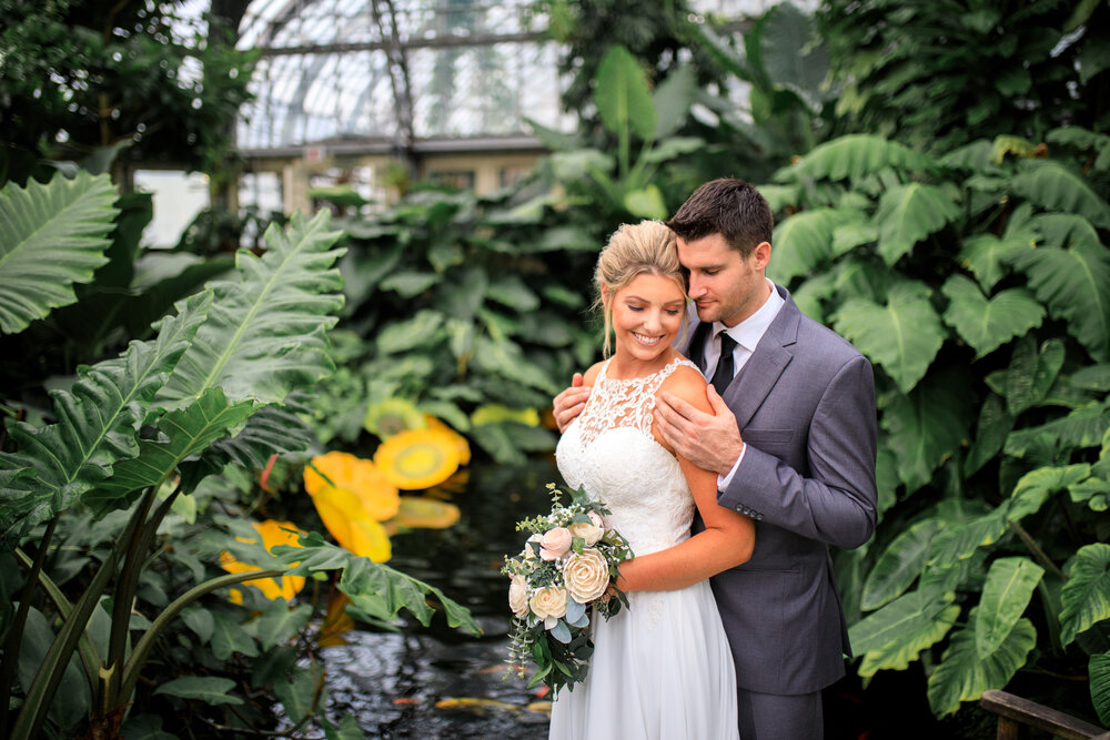 Photo-64Garfield-park-conservatory-greenhouse-loft-chicago-wedding-photographer.jpg