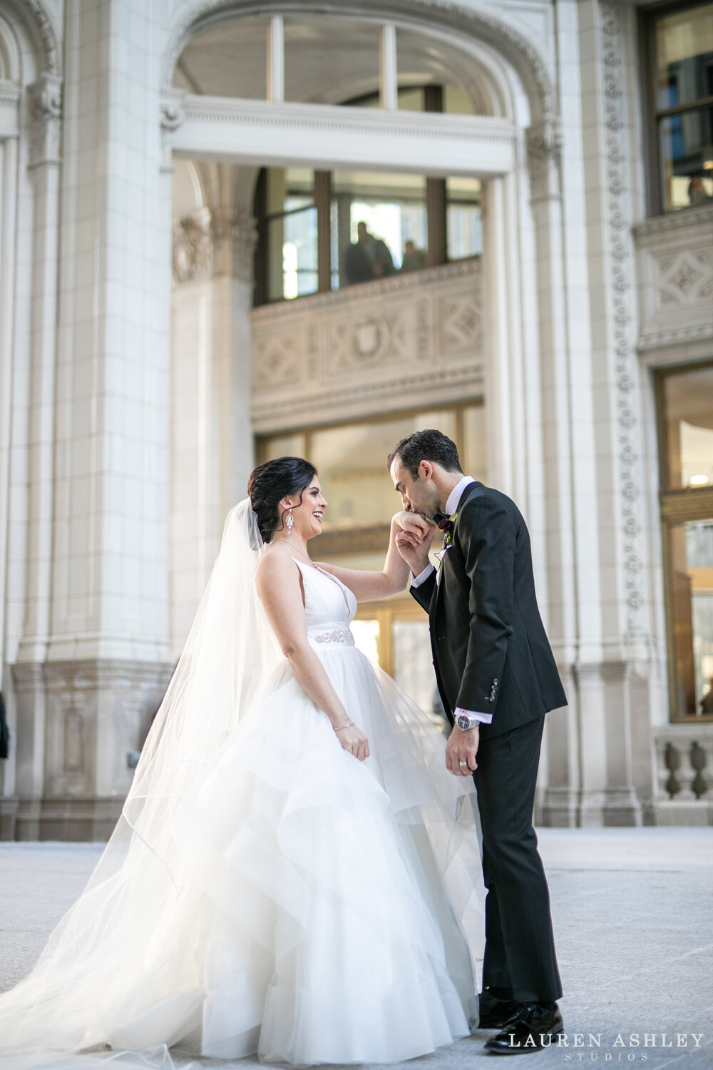 intercontinental-chicago-high-end-michigan-ave-magnificent-mile-wedding-chicago-wedding-photography-63.jpg
