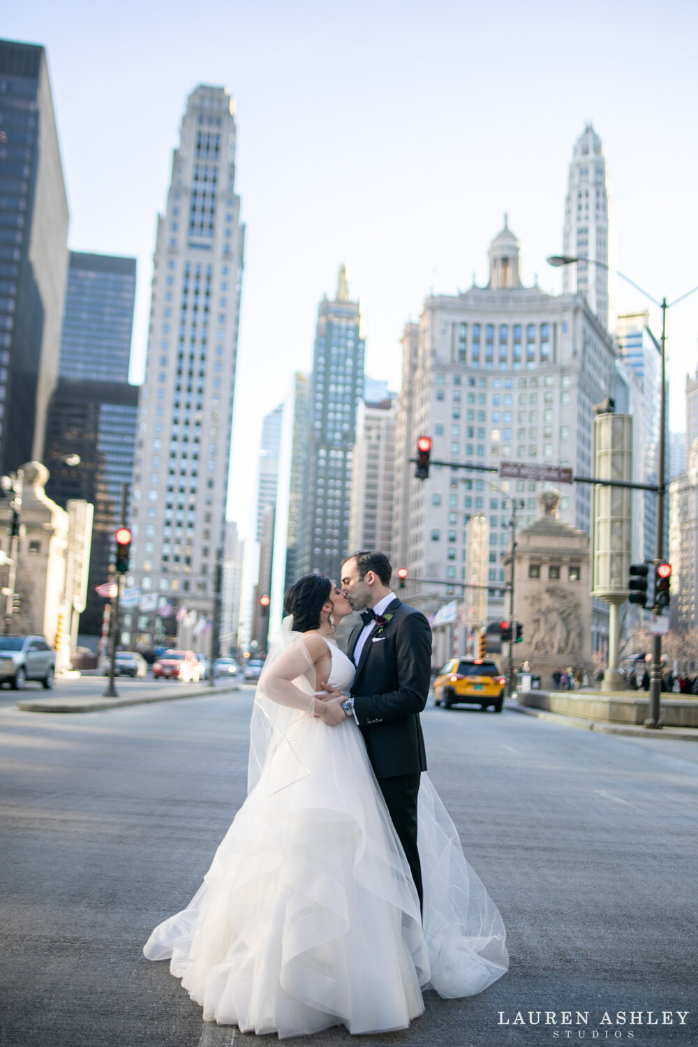 intercontinental-chicago-high-end-michigan-ave-magnificent-mile-wedding-chicago-wedding-photography-73.jpg