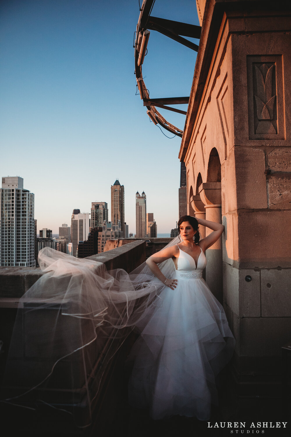 intercontinental-chicago-high-end-michigan-ave-magnificent-mile-wedding-chicago-wedding-photography-99.jpg