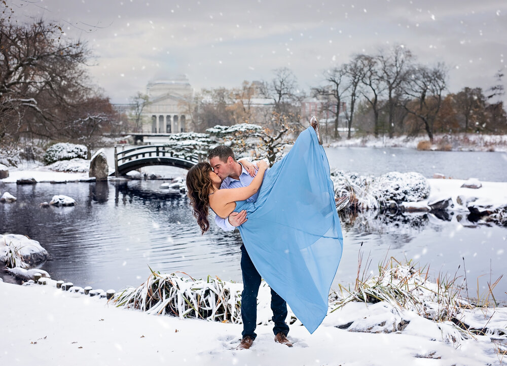 garden of the phoenix chicago engagement photo by best photographer lauren ashley studios