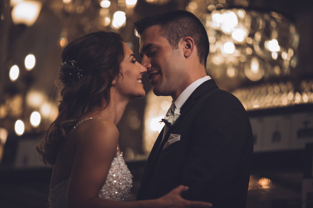 lauren ashley studios takes wedding photos at lowes famous photographer