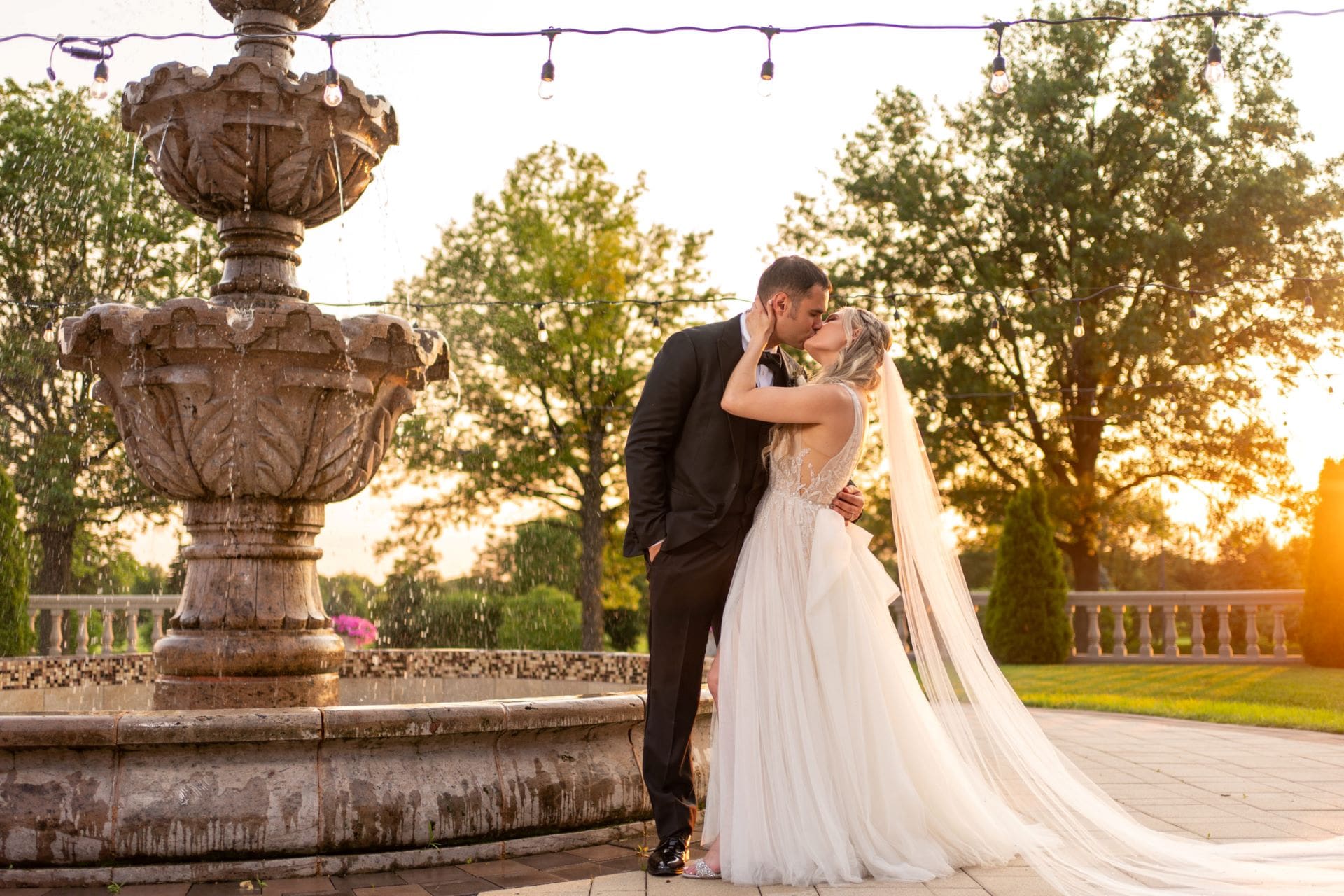 Chicago Wedding Photographer Lauren Ashley Studios scaled