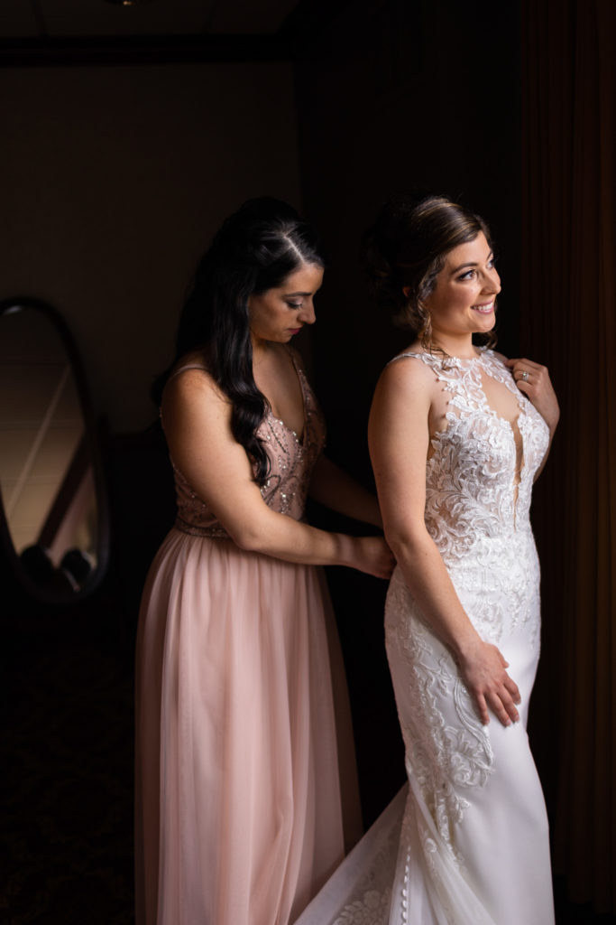 Chicago Wedding Photographer Lauren Ashley Studios Marriott Northwest