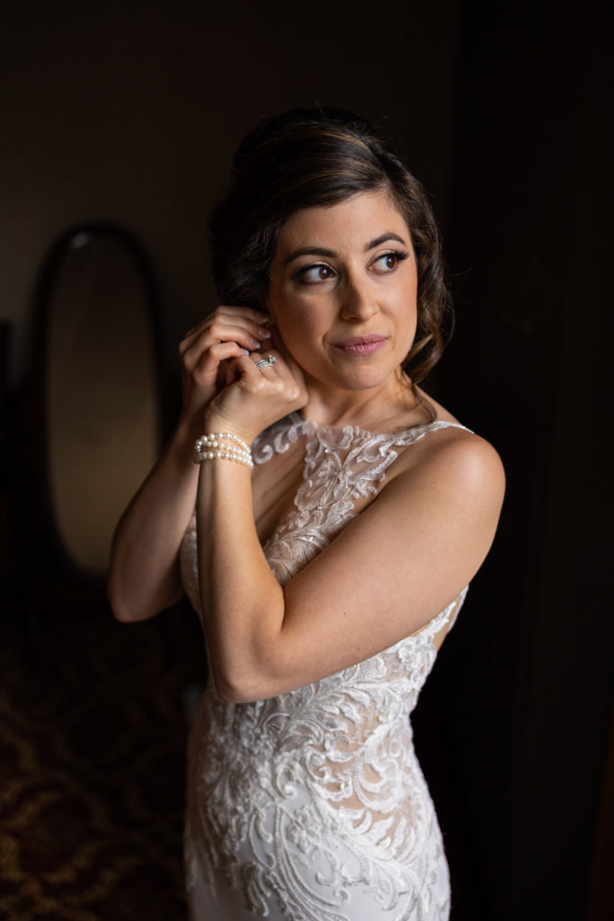 Chicago Wedding Photographer Lauren Ashley Studios Marriott Northwest