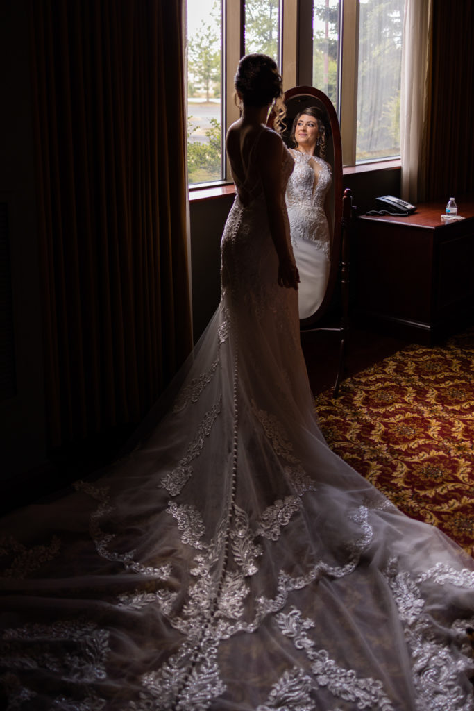 Chicago Wedding Photographer Lauren Ashley Studios Marriott Northwest