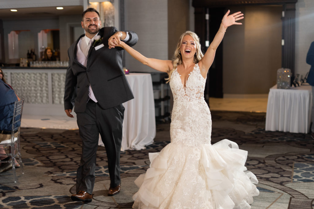 Brianna & Chris | The Odyssey Venue | Tinley Park