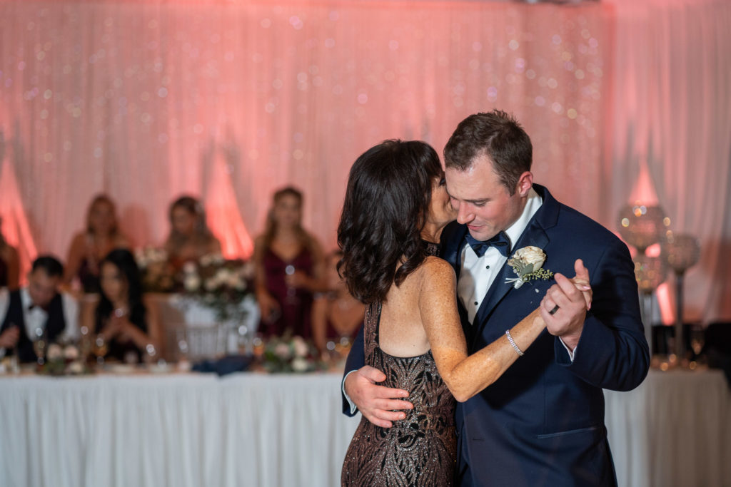 Astoria Banquets Chicago Wedding photographer Lauren Ashley Studios