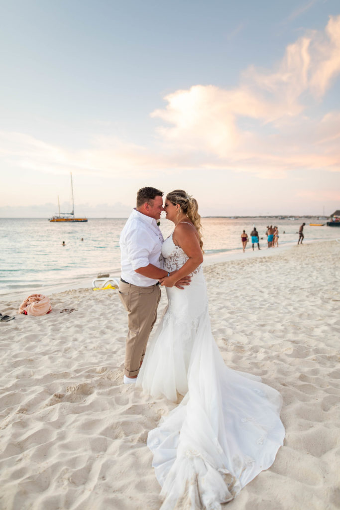 Dreamy beach themed wedding at Riu palace resort in Aruba