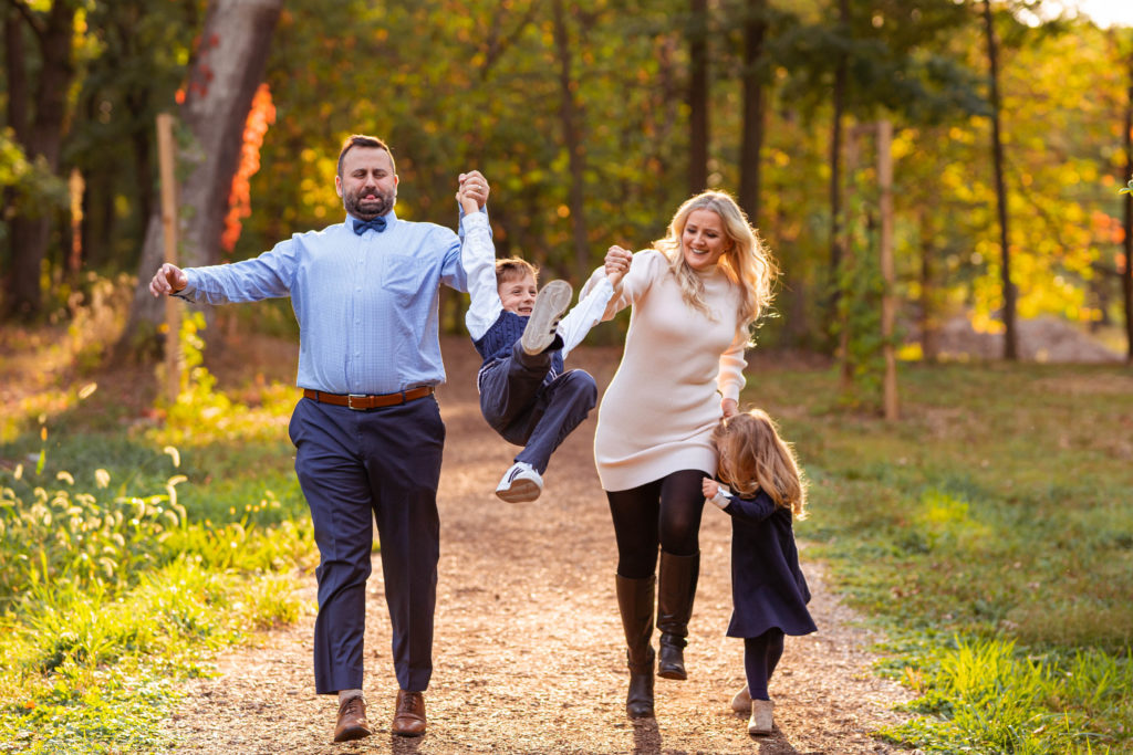 Loving family session at Waterfall Glen Forest Preserve