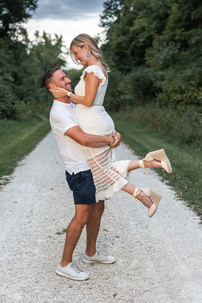 Cassandra & Ryan | Waterfall Glen | Family session