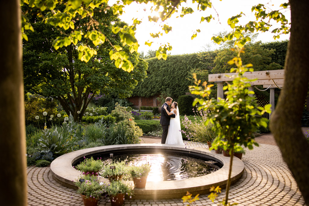 Chicago Botanical Garden Wedding Lauren Ashley Studios