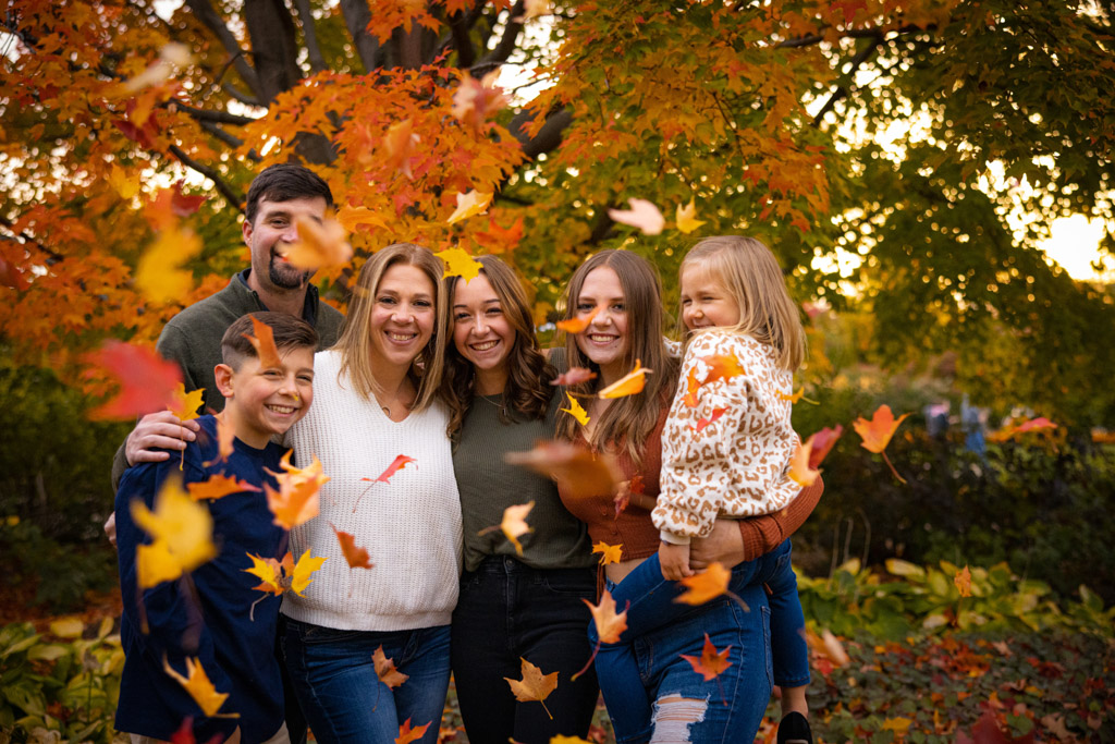 Laughter and Love at Morton Arboretum – Orland Park Family Photographer