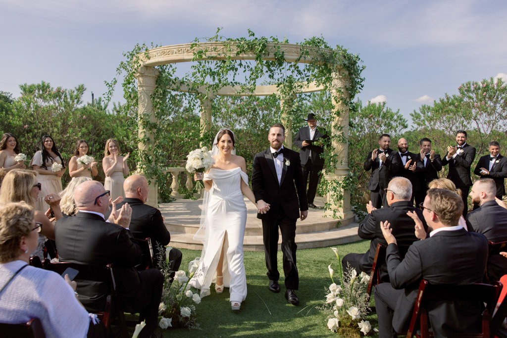 D Vine Grace Vineyard Wedding