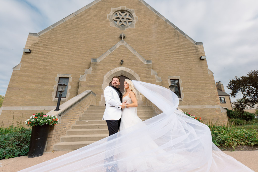 Lauren Ashley Studios Lakeside Wedding