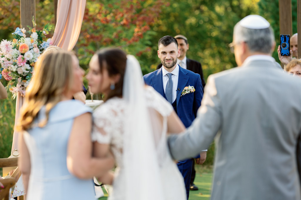 Lauren Ashley Studios Timber Point Wedding