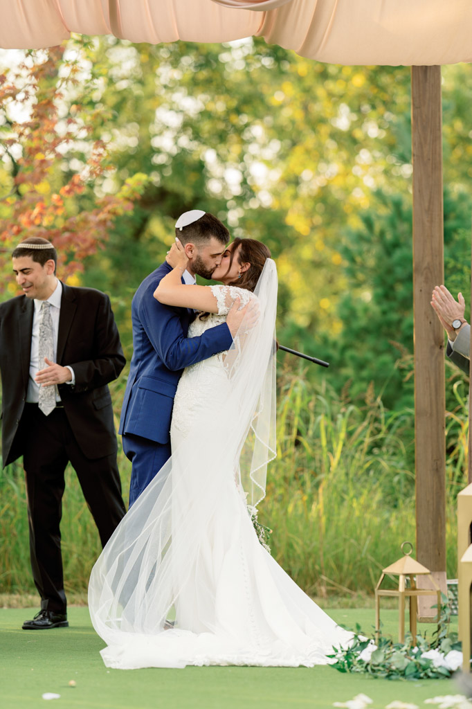 Lauren Ashley Studios Timber Point Wedding