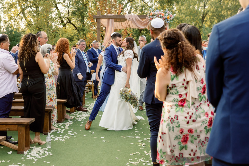 Lauren Ashley Studios Timber Point Wedding