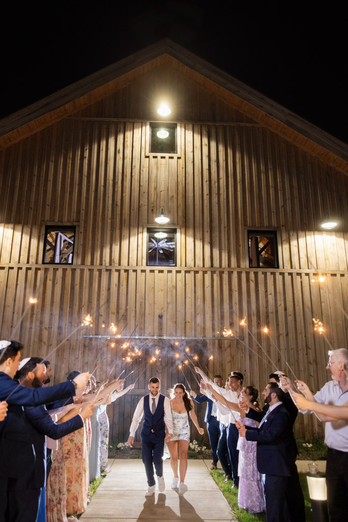 Lauren Ashley Studios Timber Point Wedding