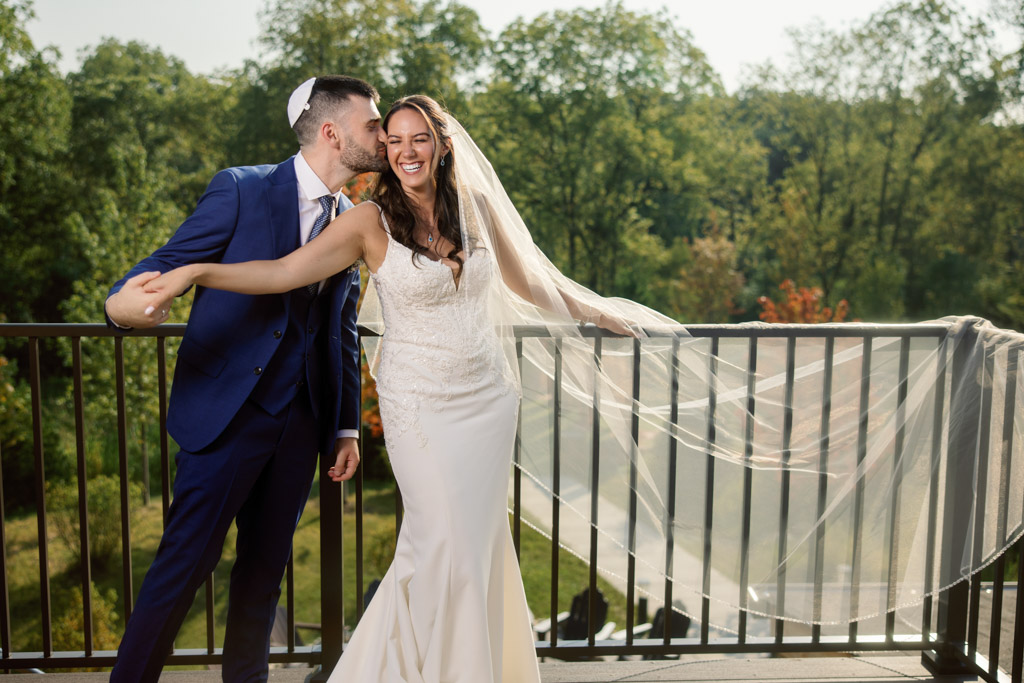 Lauren Ashley Studios Timber Point Wedding