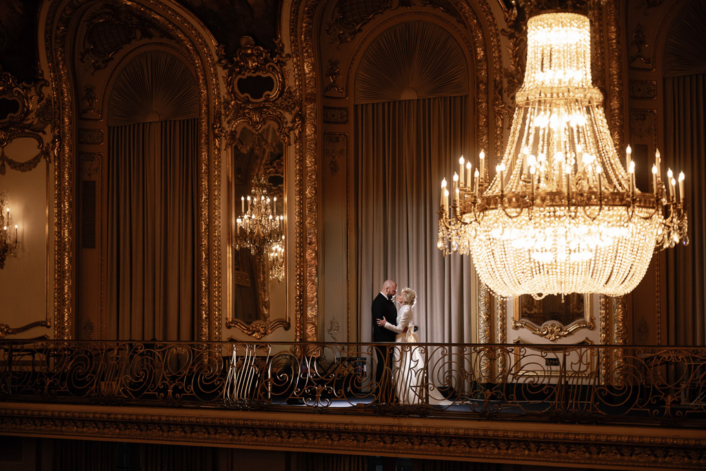 Hilton Chicago Winter Wedding